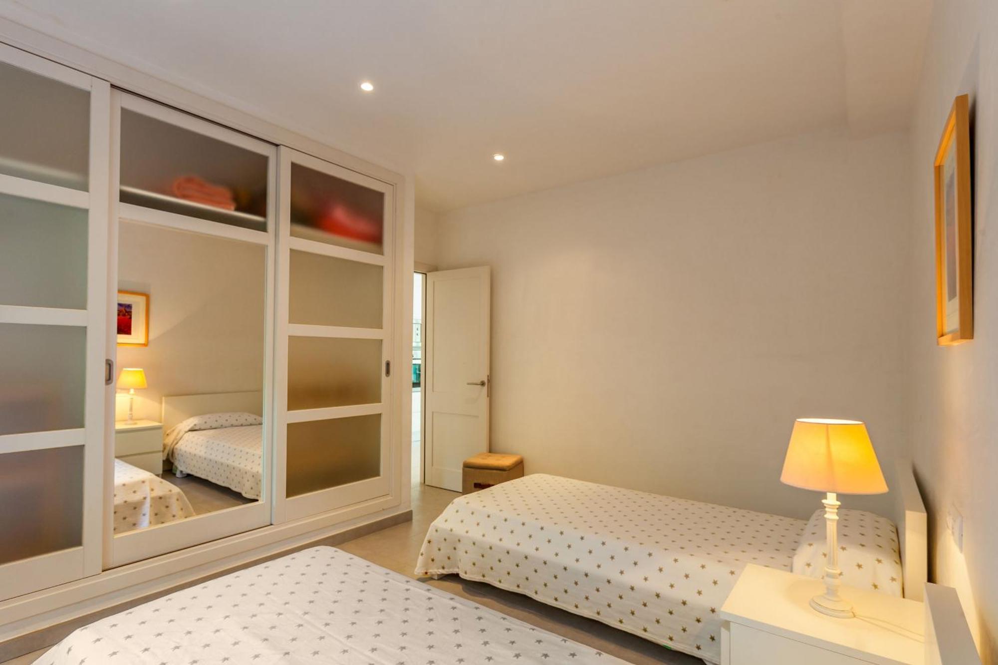 Harbour View 2 Apartment Cala Figuera  Exterior photo